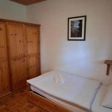 Ferienwohnungen Schloss Wasserleonburg Nötsch Chambre photo