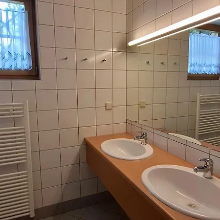 Ferienwohnungen Schloss Wasserleonburg Nötsch Chambre photo
