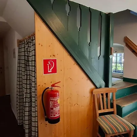 Ferienwohnungen Schloss Wasserleonburg Nötsch Chambre photo