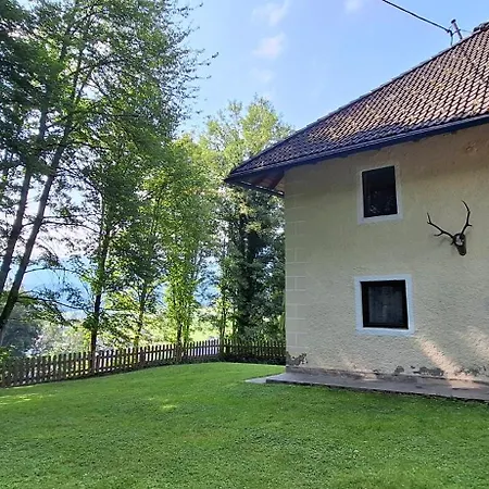 Ferienwohnungen Schloss Wasserleonburg Nötsch Chambre photo